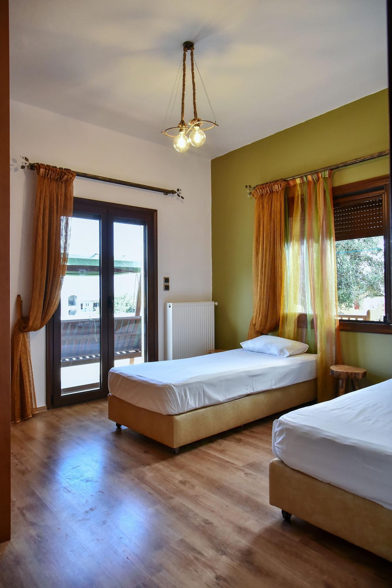 Iraklis Apartments Сталида Экстерьер фото