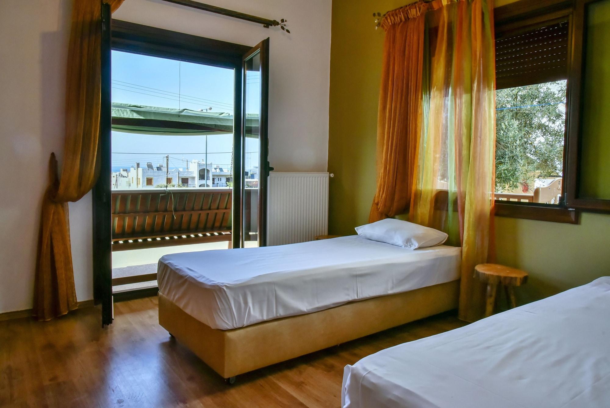 Iraklis Apartments Сталида Экстерьер фото