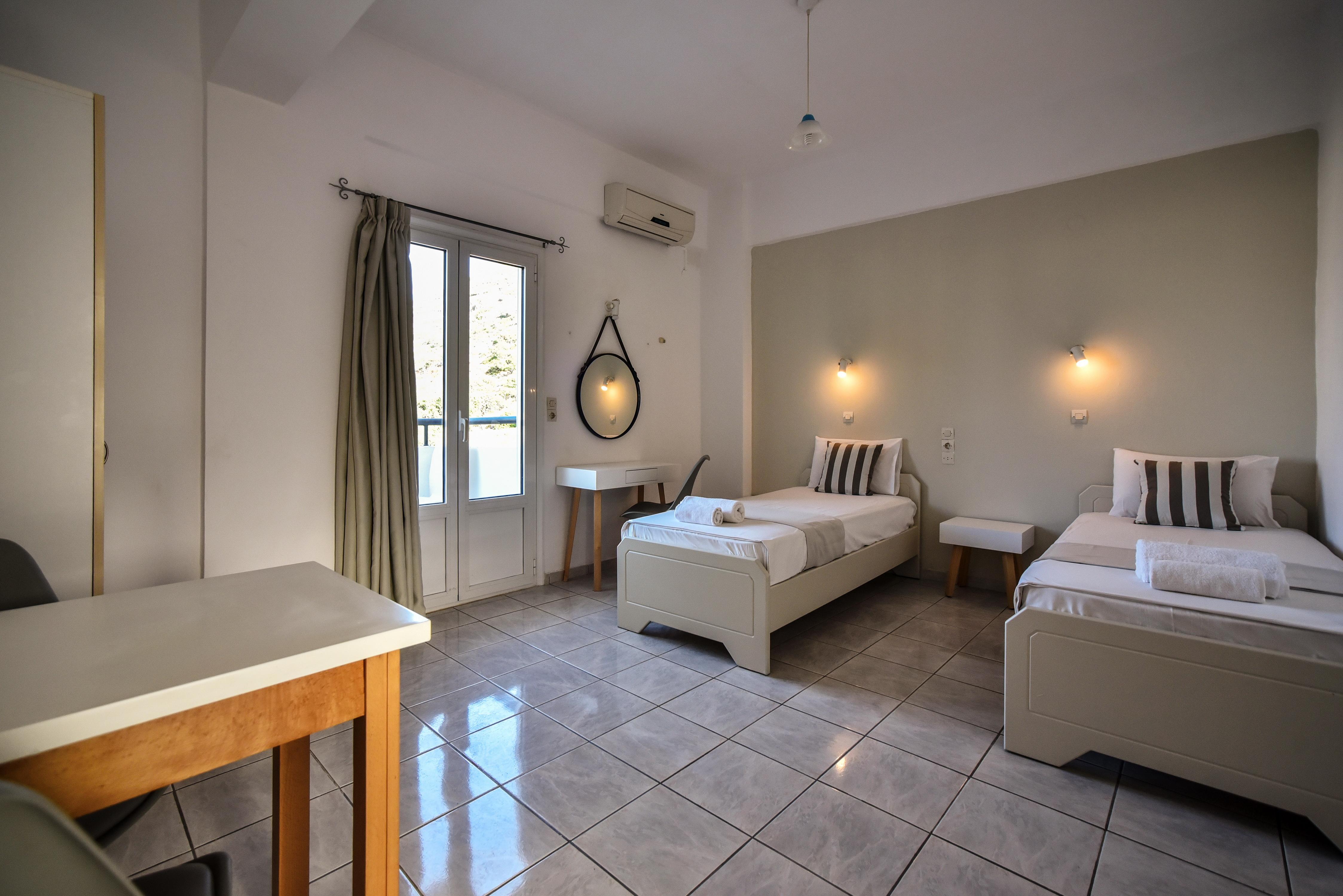 Iraklis Apartments Сталида Экстерьер фото