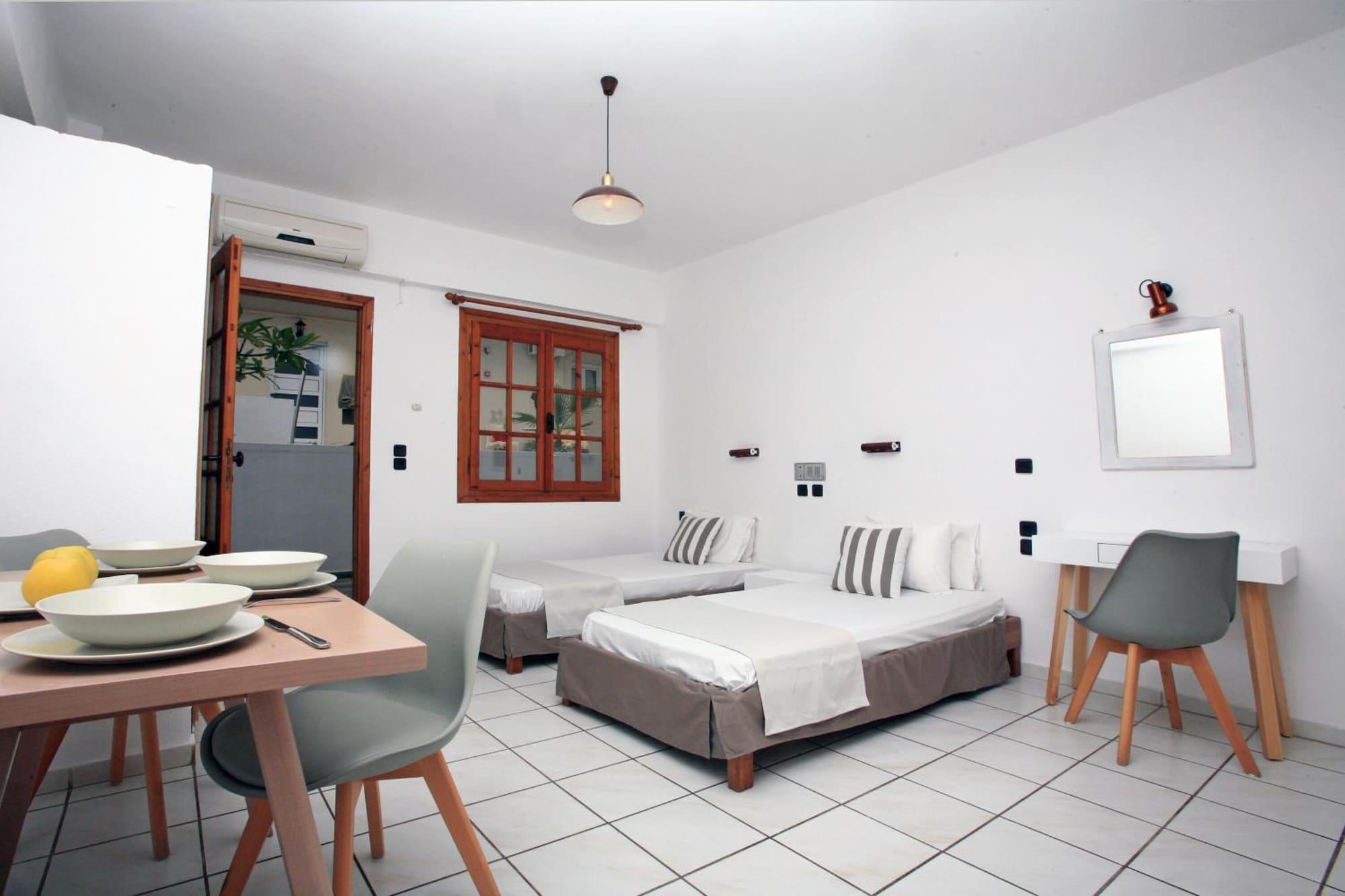 Iraklis Apartments Сталида Экстерьер фото