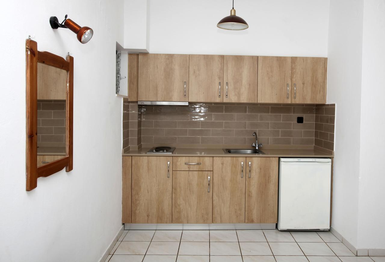 Iraklis Apartments Сталида Экстерьер фото